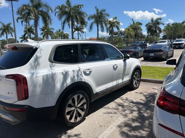 2020 Kia Telluride Base