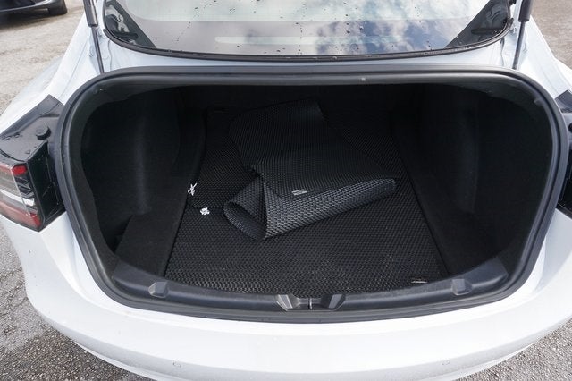 2019 Tesla Model 3 Standard Range Plus