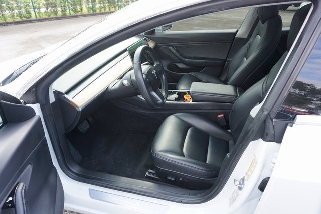 2019 Tesla Model 3 Standard Range Plus