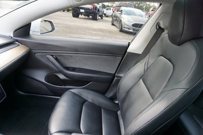 2019 Tesla Model 3 Standard Range Plus