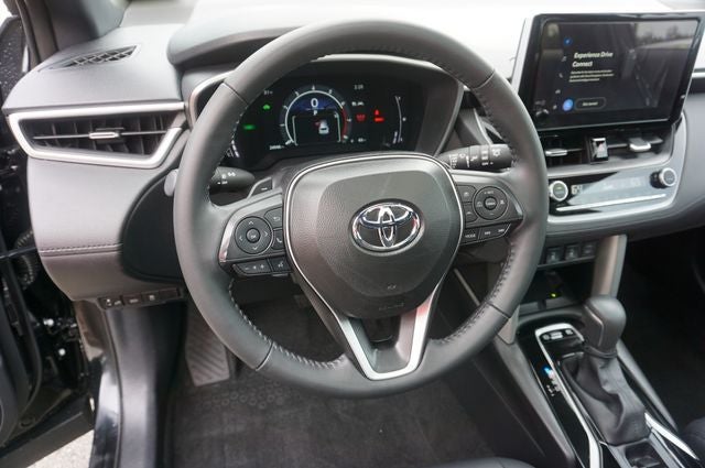 2025 Toyota Corolla Cross XSE