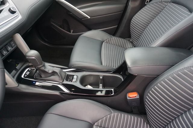 2025 Toyota Corolla Cross XSE