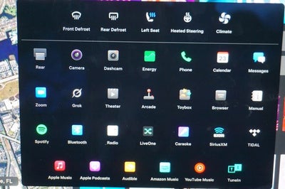 2024 Tesla Model X Base