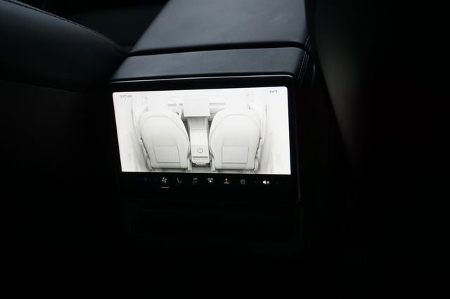2026 Tesla Model Y Base