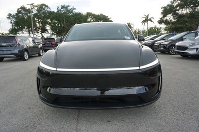 2026 Tesla Model Y Base