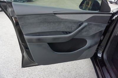 2026 Tesla Model Y Base
