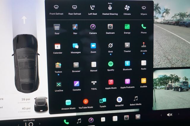 2026 Tesla Model Y Base