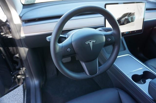 2025 Tesla Model Y Long Range