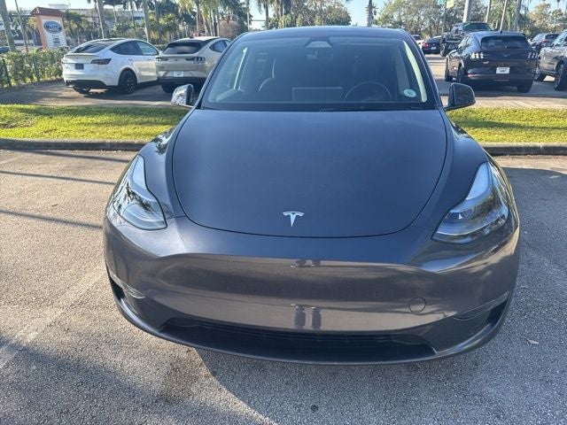 2025 Tesla Model Y Long Range