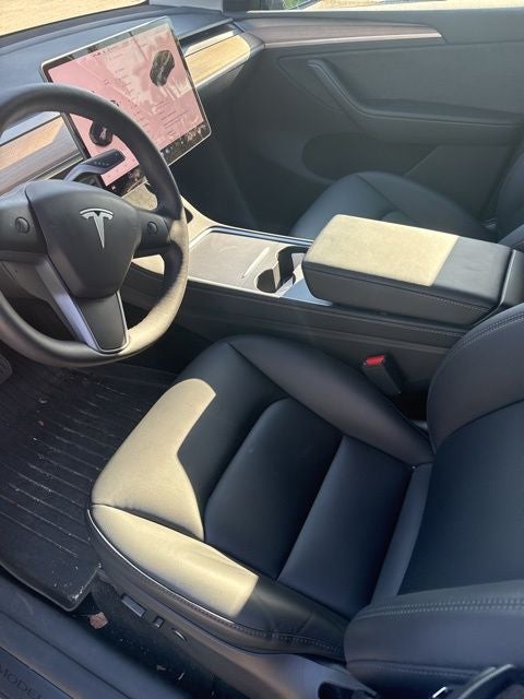 2025 Tesla Model Y Long Range