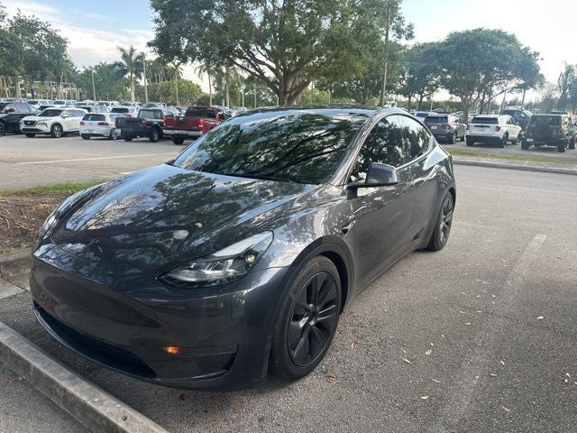 2025 Tesla Model Y Long Range