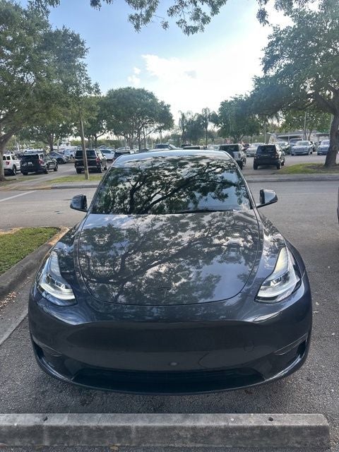 2025 Tesla Model Y Long Range