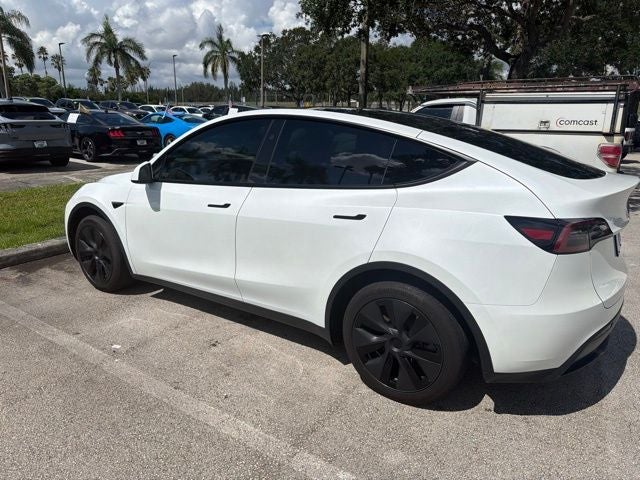 2025 Tesla Model Y Long Range
