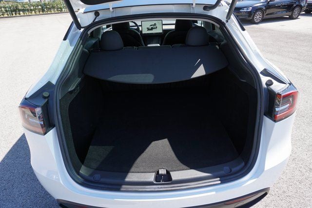 2024 Tesla Model Y Performance