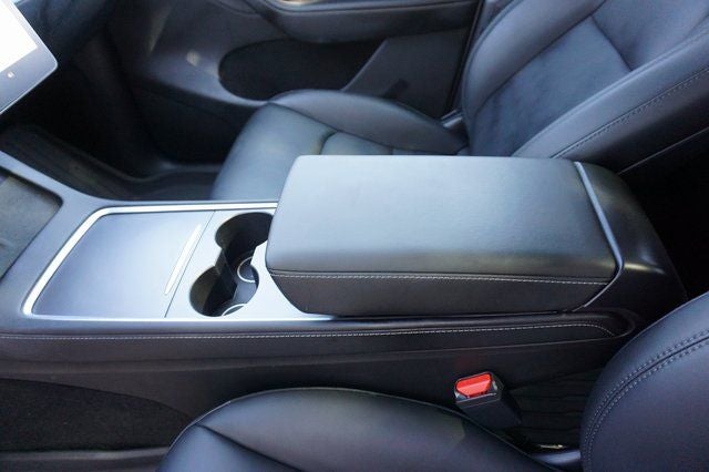 2024 Tesla Model Y Performance