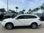 2017 Mitsubishi Outlander Base