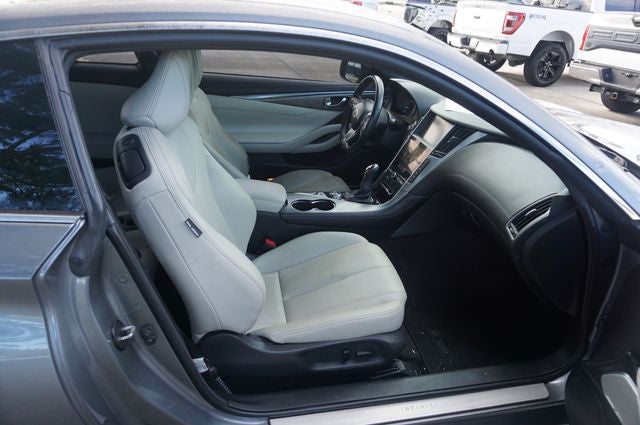 2017 INFINITI Q60 3.0t Premium