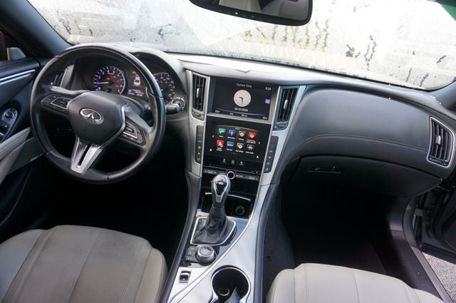 2017 INFINITI Q60 3.0t Premium