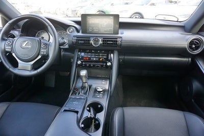 2024 Lexus IS Base
