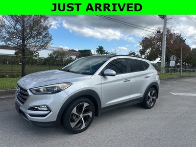 2016 Hyundai Tucson Base