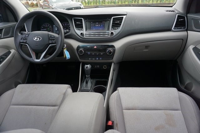 2016 Hyundai Tucson SE