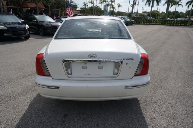 2004 Hyundai XG350 Base