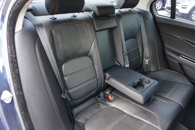 2018 Jaguar XE 35t Prestige