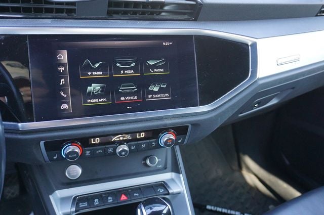 2020 Audi Q3 45 S line quattro Premium