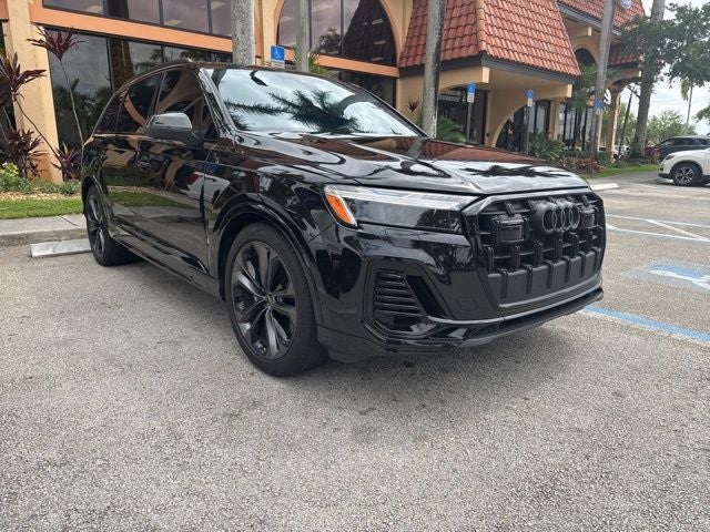 2025 Audi Q7 55 quattro Premium