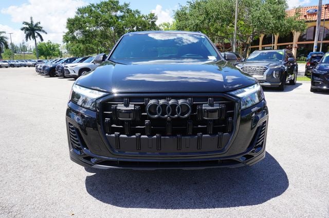 2025 Audi Q7 55 quattro Premium