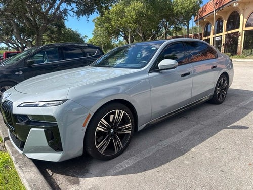 2025 BMW 7 Series 760i xDrive