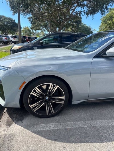 2025 BMW 7 Series 760i xDrive
