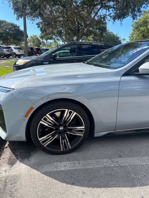 2025 BMW 7 Series 760i xDrive