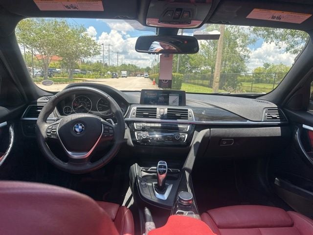 2018 BMW 3 Series 330i
