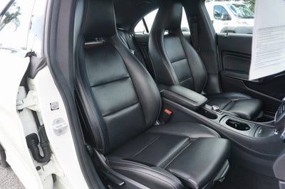 2016 Mercedes-Benz CLA Base