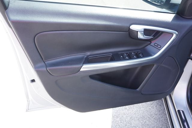 2015 Volvo V60 T5 Premier