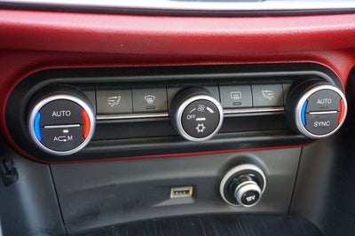 2018 Alfa Romeo Stelvio Base